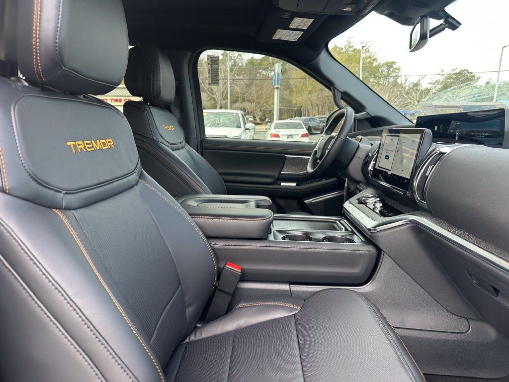 2026 FORD EXPEDITION TREMOR — миниатюра 32