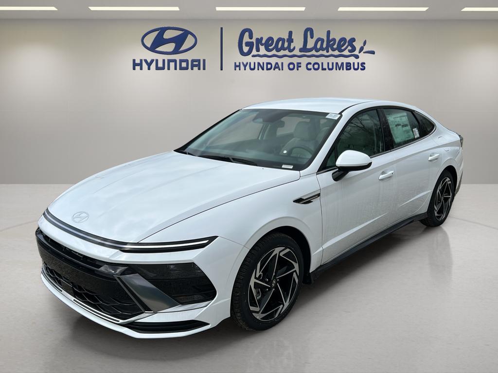 New 2026 Hyundai SONATA SEL Sport