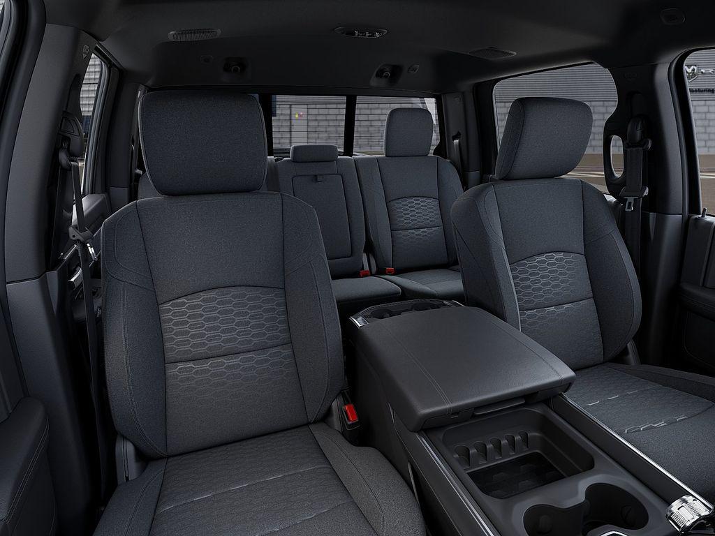 صورة مصغرة 16 لـ 2026 RAM 2500 BIG HORN CREW CAB 4X4 8' BOX