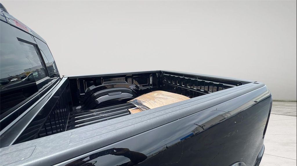 صورة مصغرة 21 لـ 2026 RAM 1500 LARAMIE