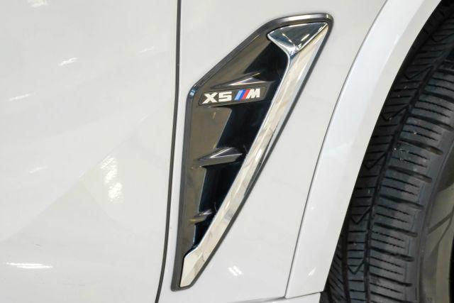 صورة 72 لـ 2021 BMW X5 M BASE