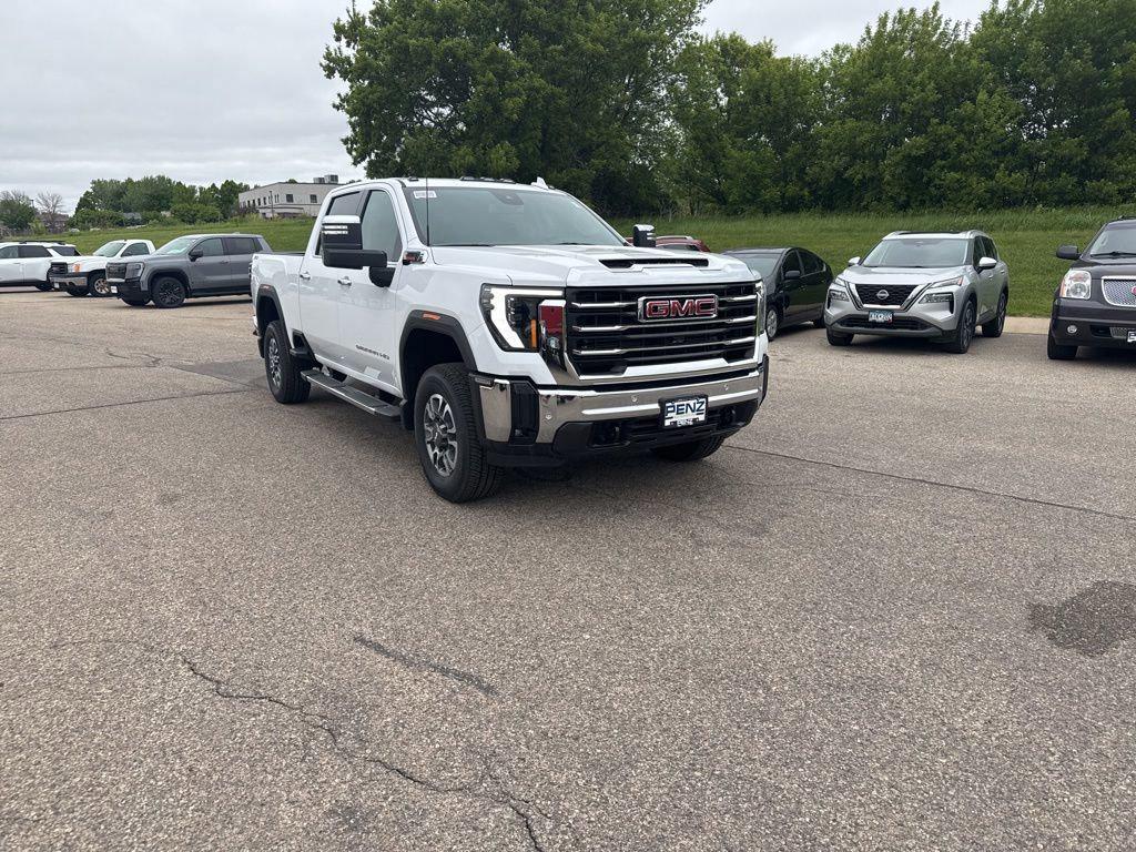 New 2025 GMC Sierra 3500 SLT