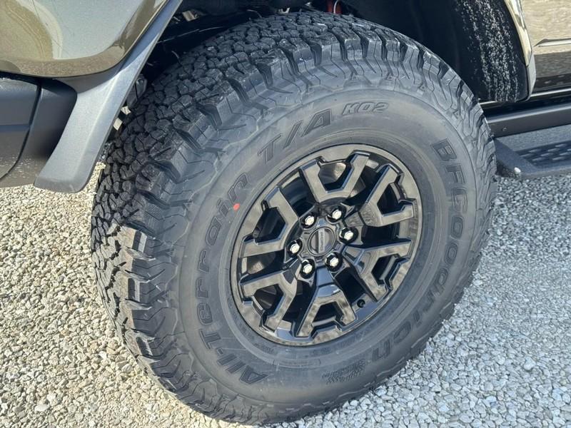 FORD BRONCO RAPTOR - 4