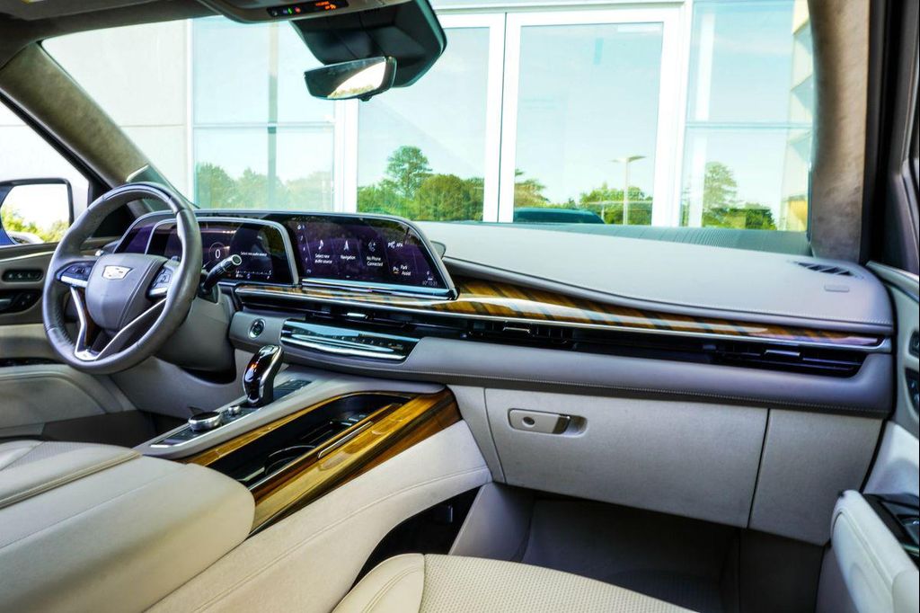 2024 Cadillac ESCALADE ESV SPORT PLATINUM 缩略图 17