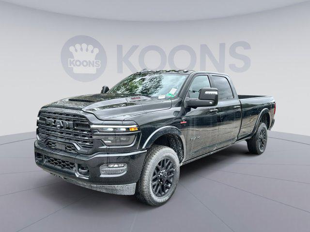 New 2025 RAM 2500 Limited Crew Cab 4x4 8' Box