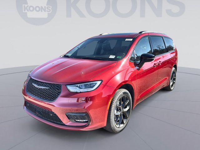 New 2026 Chrysler Pacifica Limited