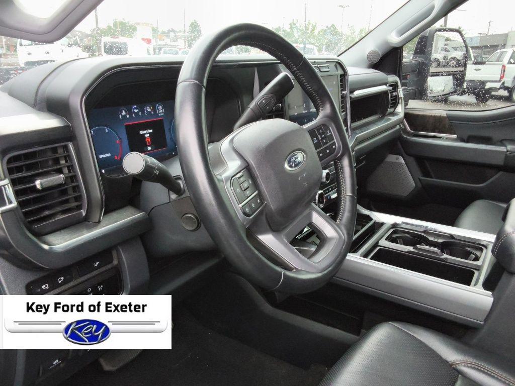 2024 FORD F-250 LARIAT — миниатюра 29