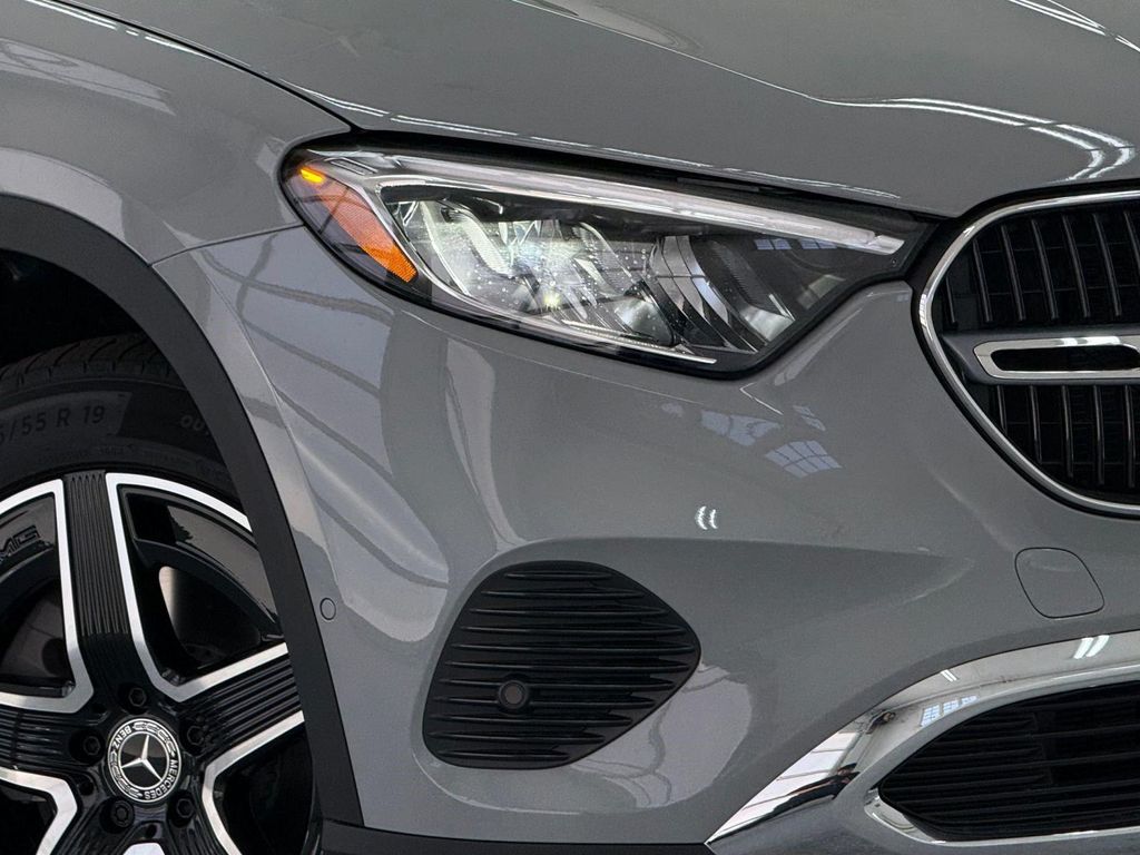 صورة 10 لـ 2026 Mercedes-BENZ GLC