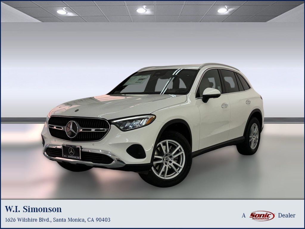 New 2026 Mercedes-Benz GLC 300 Base