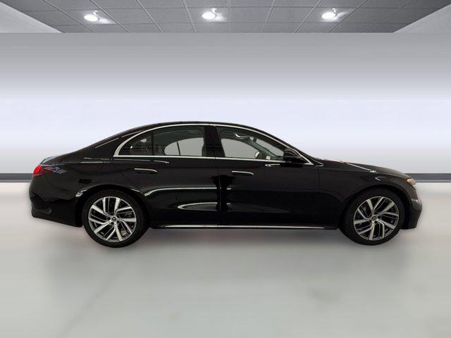 MERCEDES-BENZ E-CLASS - 7