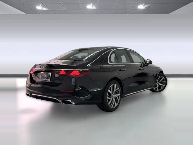 MERCEDES-BENZ E-CLASS - 8