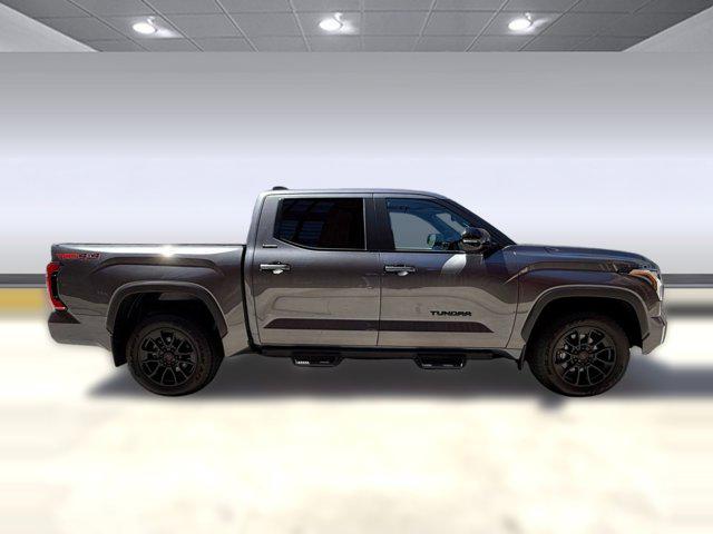 TOYOTA TUNDRA - 7
