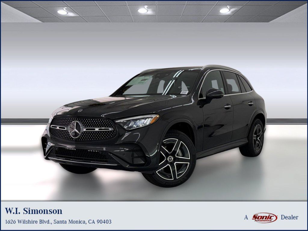 New 2026 Mercedes-Benz GLC 300 Base
