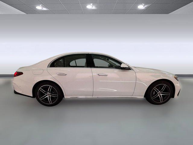 MERCEDES-BENZ E-CLASS - 7