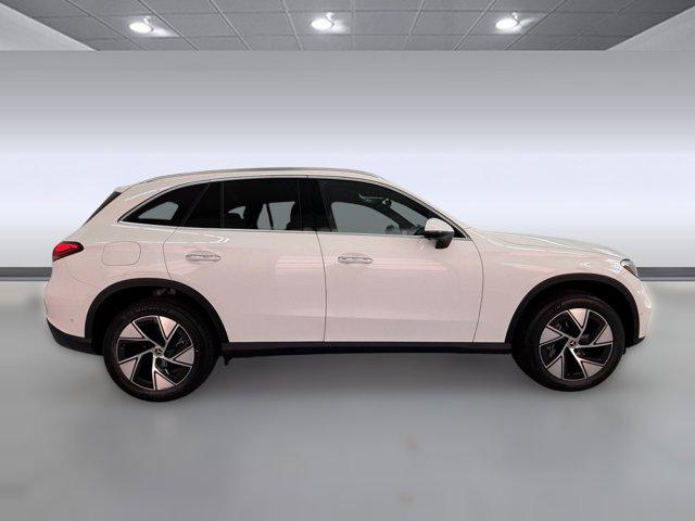 MERCEDES-BENZ GLC - 7