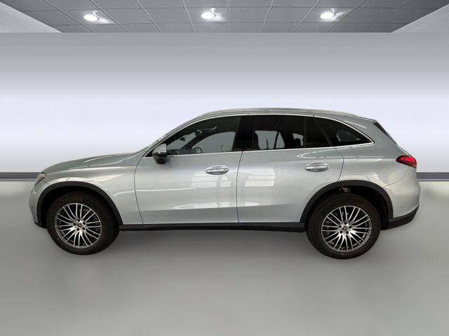 MERCEDES-BENZ GLC - 2