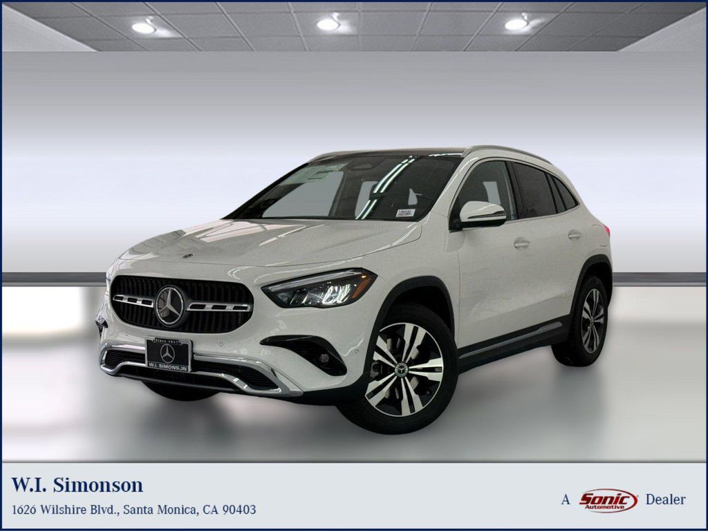 New 2026 Mercedes-Benz GLA 250 4MATIC