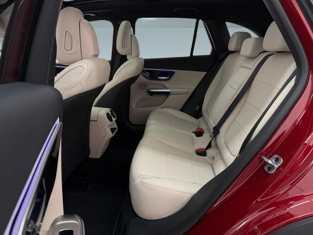 2026 Mercedes-BENZ GLC 缩略图 19