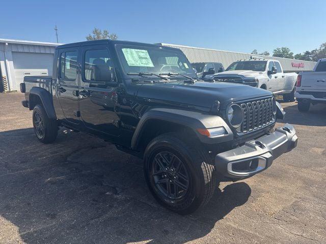New 2026 Jeep Gladiator Sport