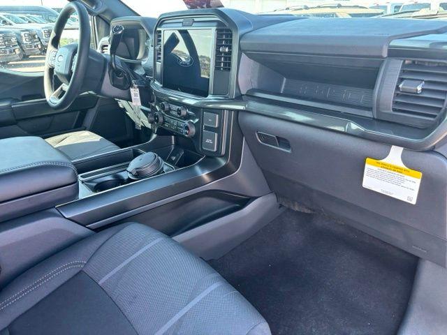 صورة مصغرة 23 لـ 2026 FORD F-150 STX