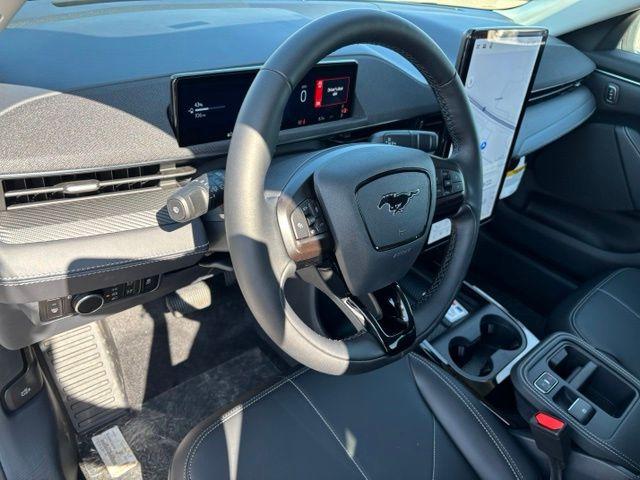2026 FORD MUSTANG MACH-E SELECT 缩略图 12
