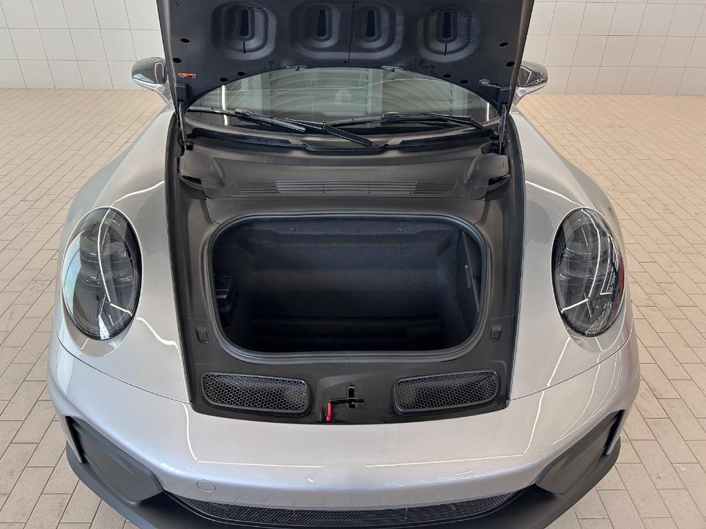 2025 Porsche 911 GT3 缩略图 23