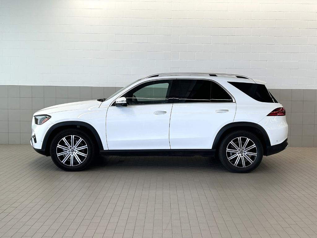 2024 Mercedes-BENZ GLE photo 2