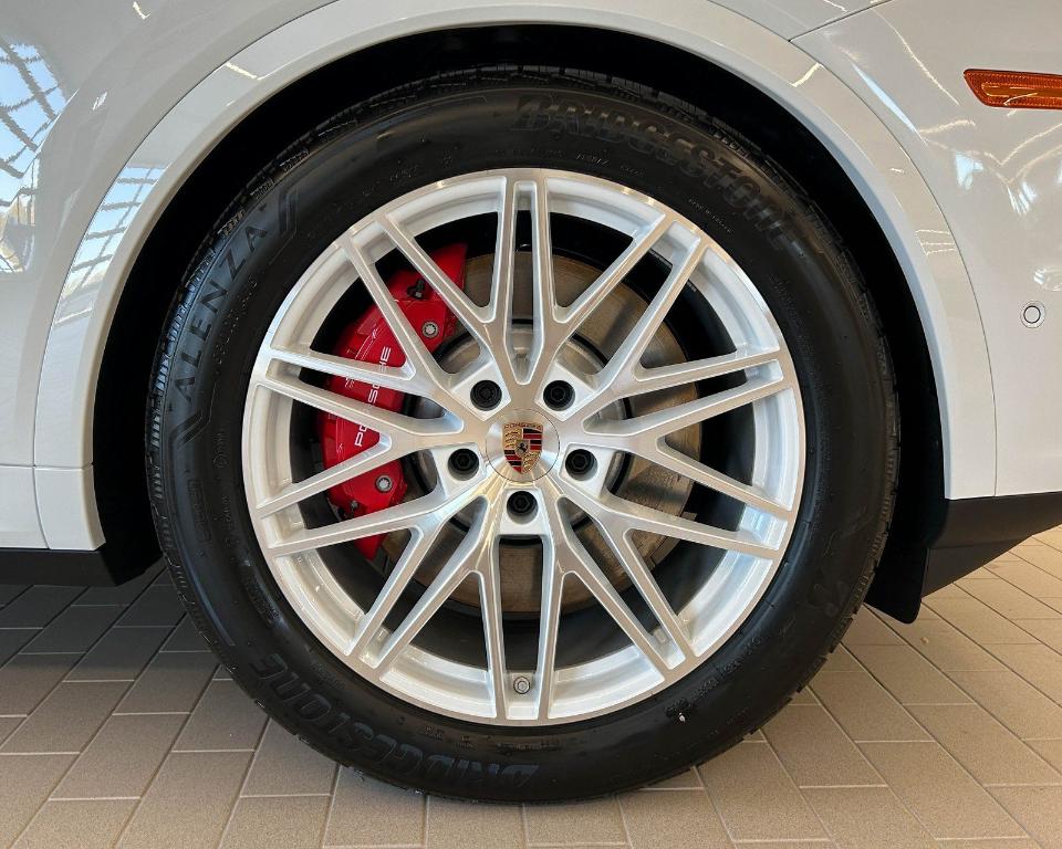 PORSCHE CAYENNE - 10