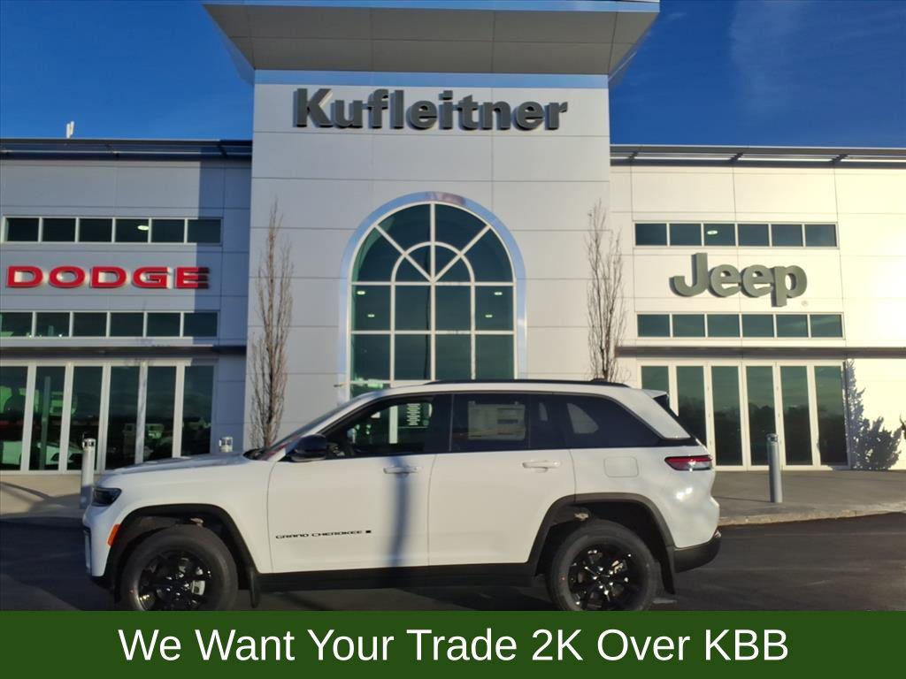 New 2026 Jeep Grand Cherokee Altitude