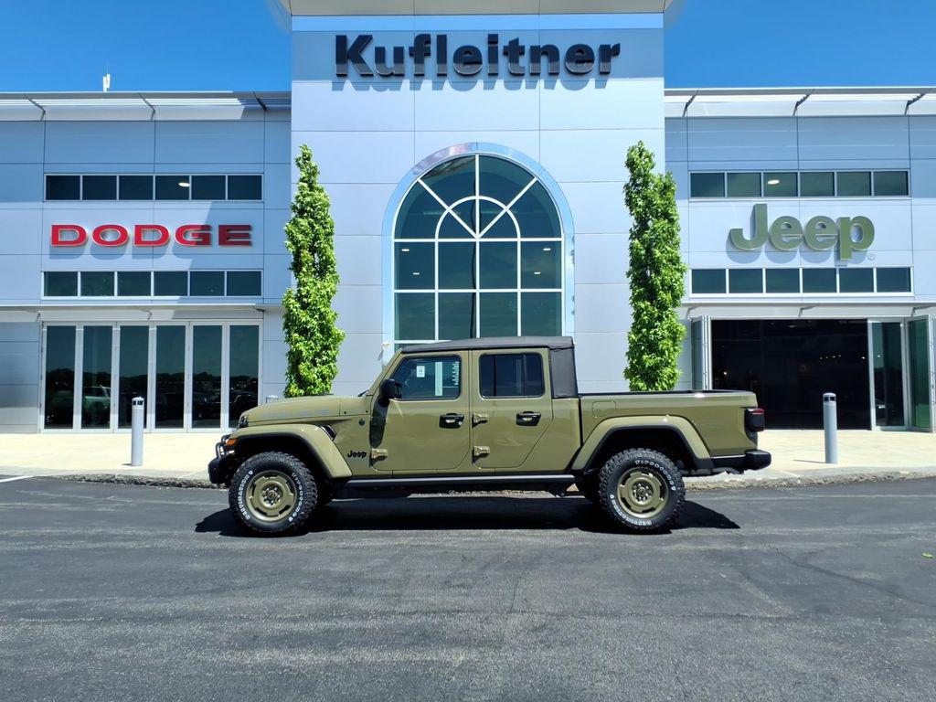 New 2026 Jeep Gladiator Willys 41 4x4