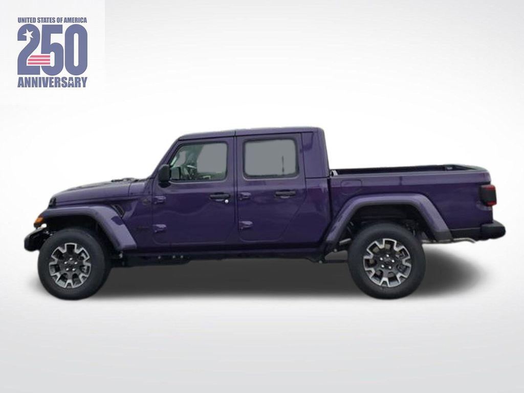 New 2026 Jeep Gladiator Sahara 4x4