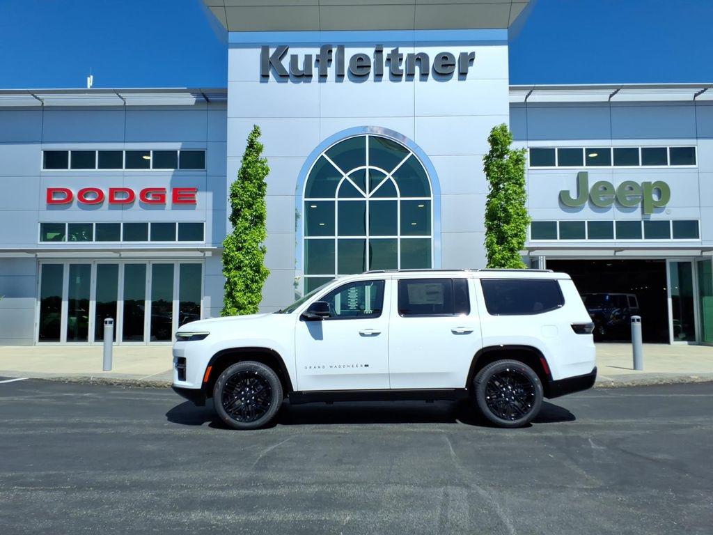 New 2026 Jeep Grand Wagoneer Limited Reserve 4x4