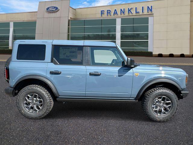 FORD BRONCO BADLANDS - 8