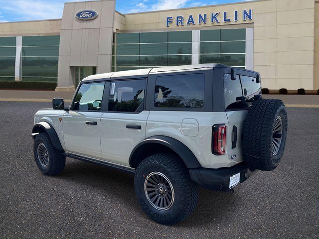 FORD BRONCO - 5