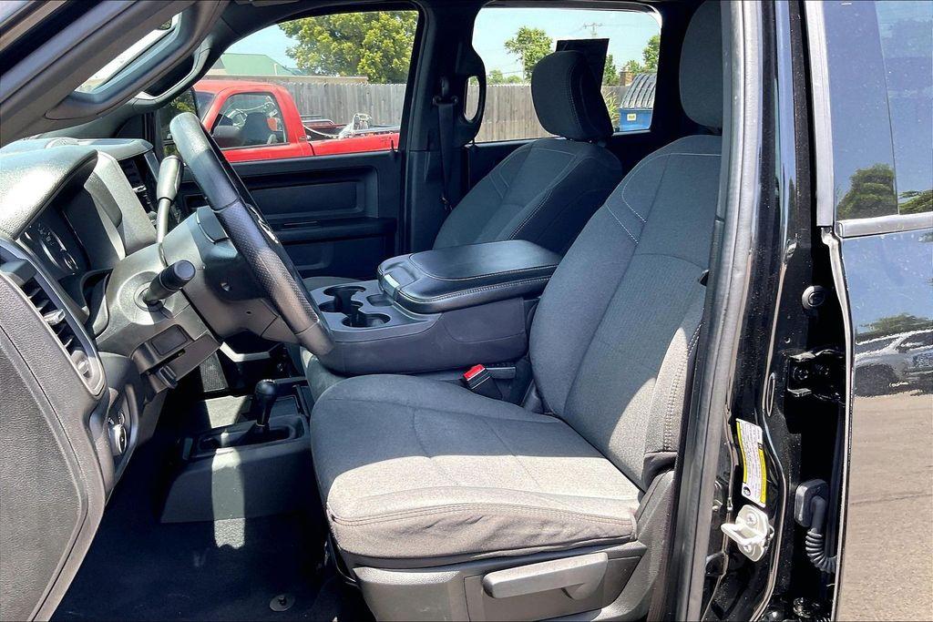 2024 RAM 3500 TRADESMAN — миниатюра 30