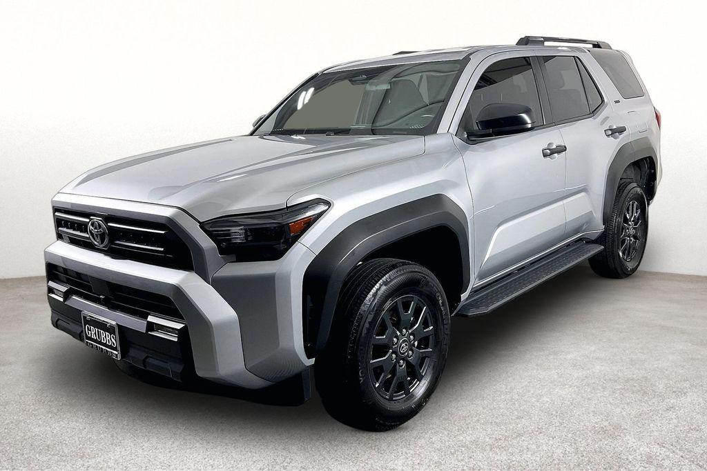 صورة مصغرة 13 لـ 2025 Toyota 4RUNNER SR5