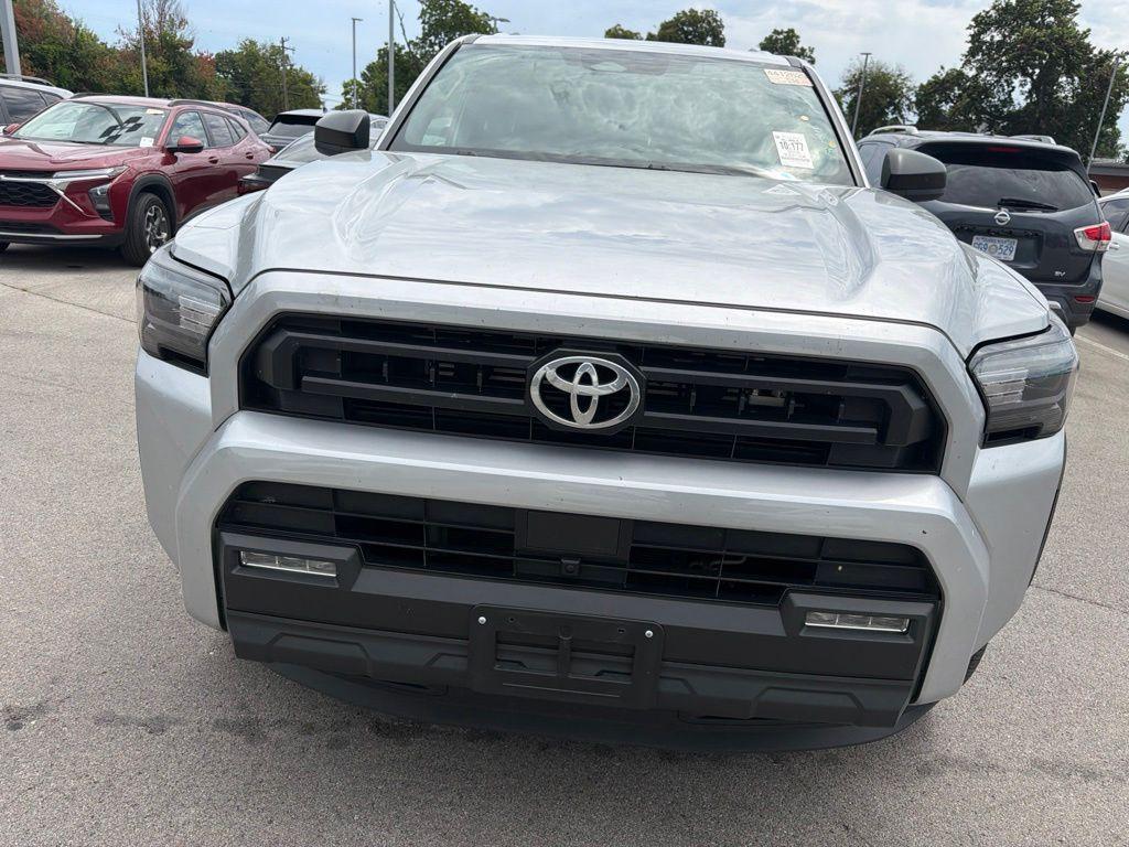 2025 Toyota 4RUNNER SR5 — миниатюра 2
