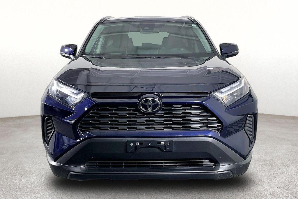 صورة 4 لـ 2025 Toyota RAV4 XLE