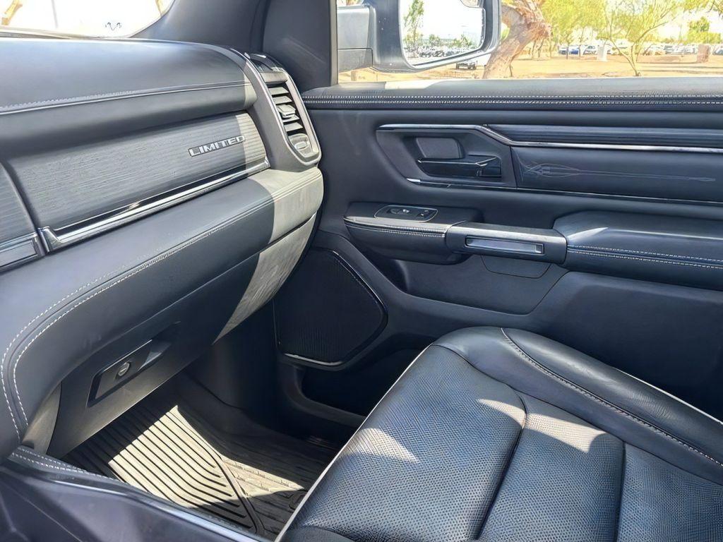 2022 RAM 1500 LIMITED 缩略图 19