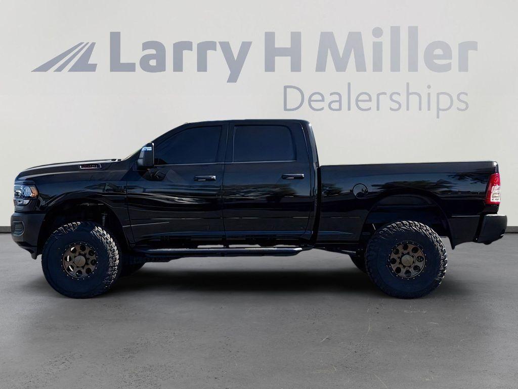 صورة 2 لـ 2024 RAM 2500 TRADESMAN