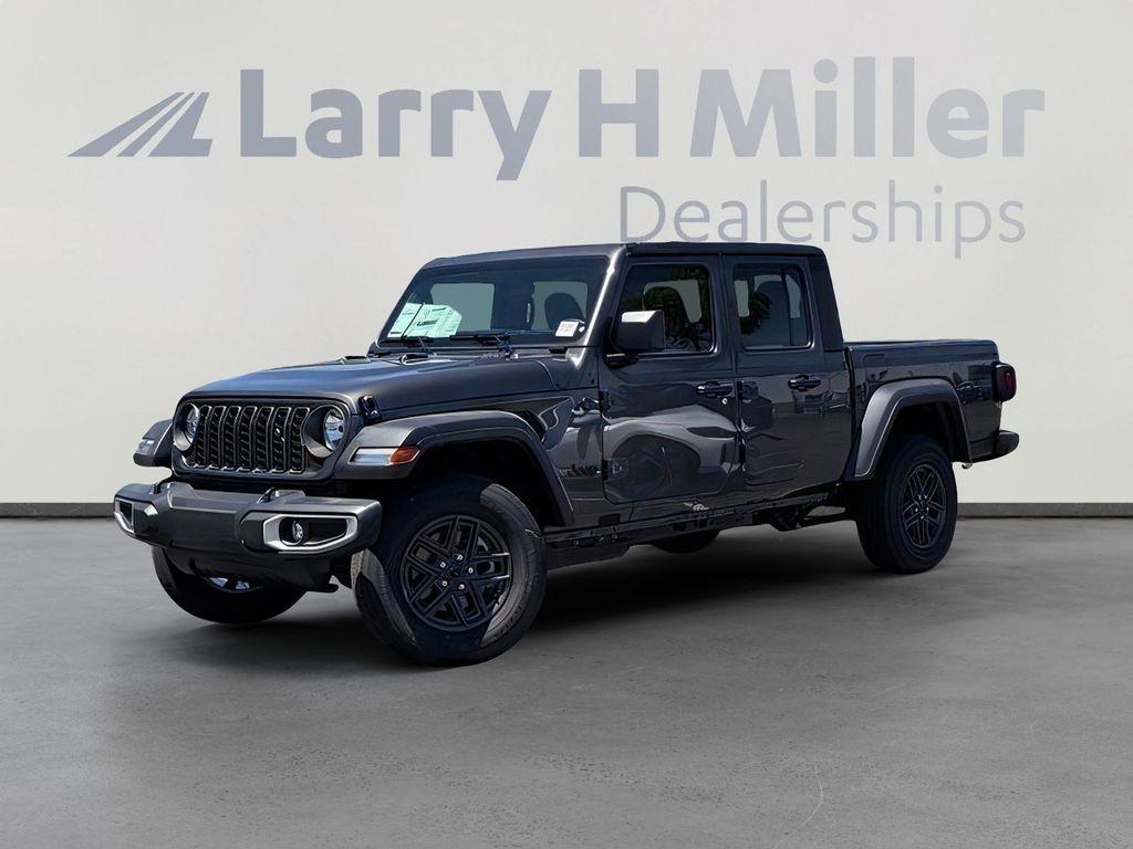 New 2026 Jeep Gladiator Sport