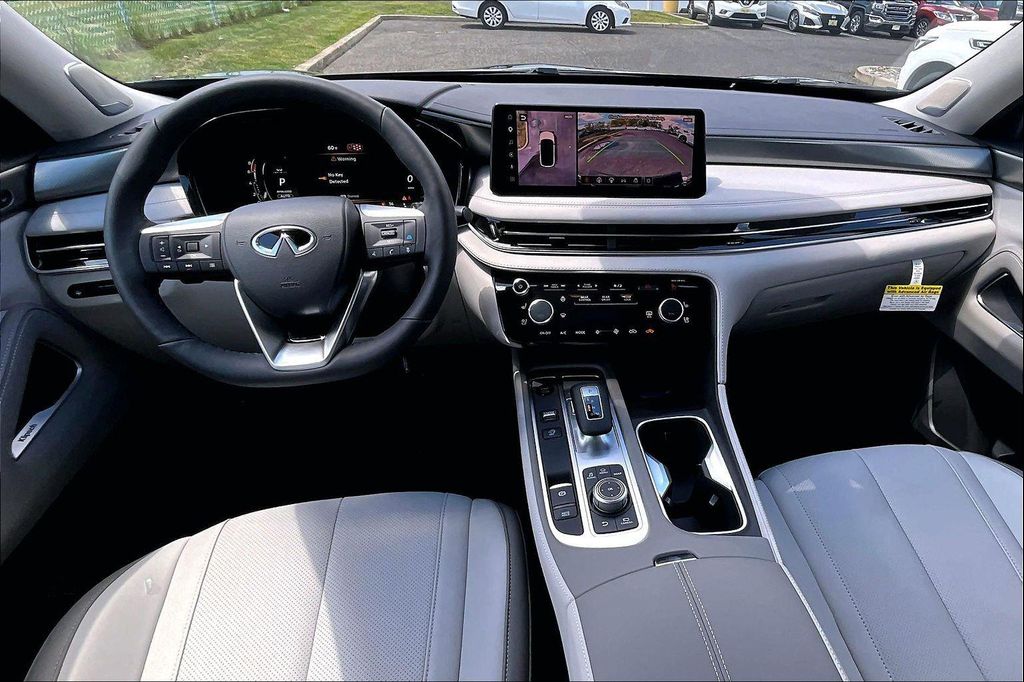 2027 Infiniti QX60 LUXE AWD 照片 5