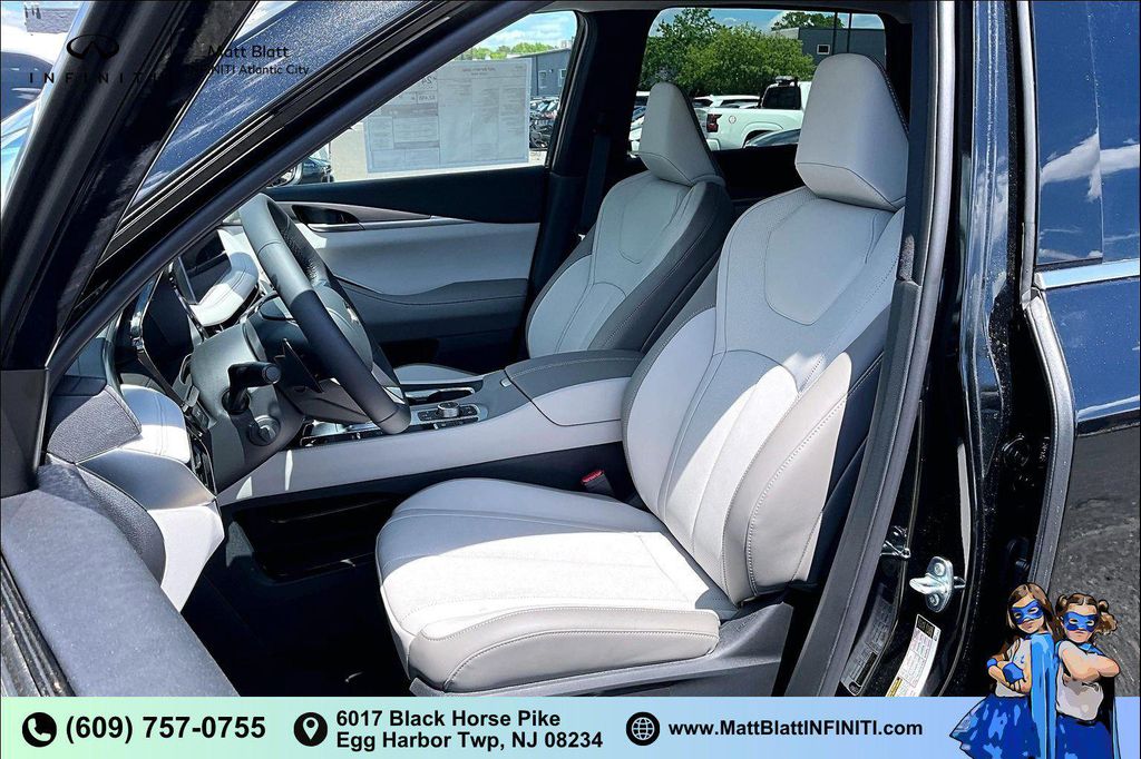 صورة مصغرة 9 لـ 2027 Infiniti QX60 LUXE AWD