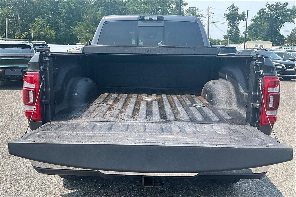 2024 RAM 3500 LIMITED CREW CAB 4X4 6'4' BOX 缩略图 35