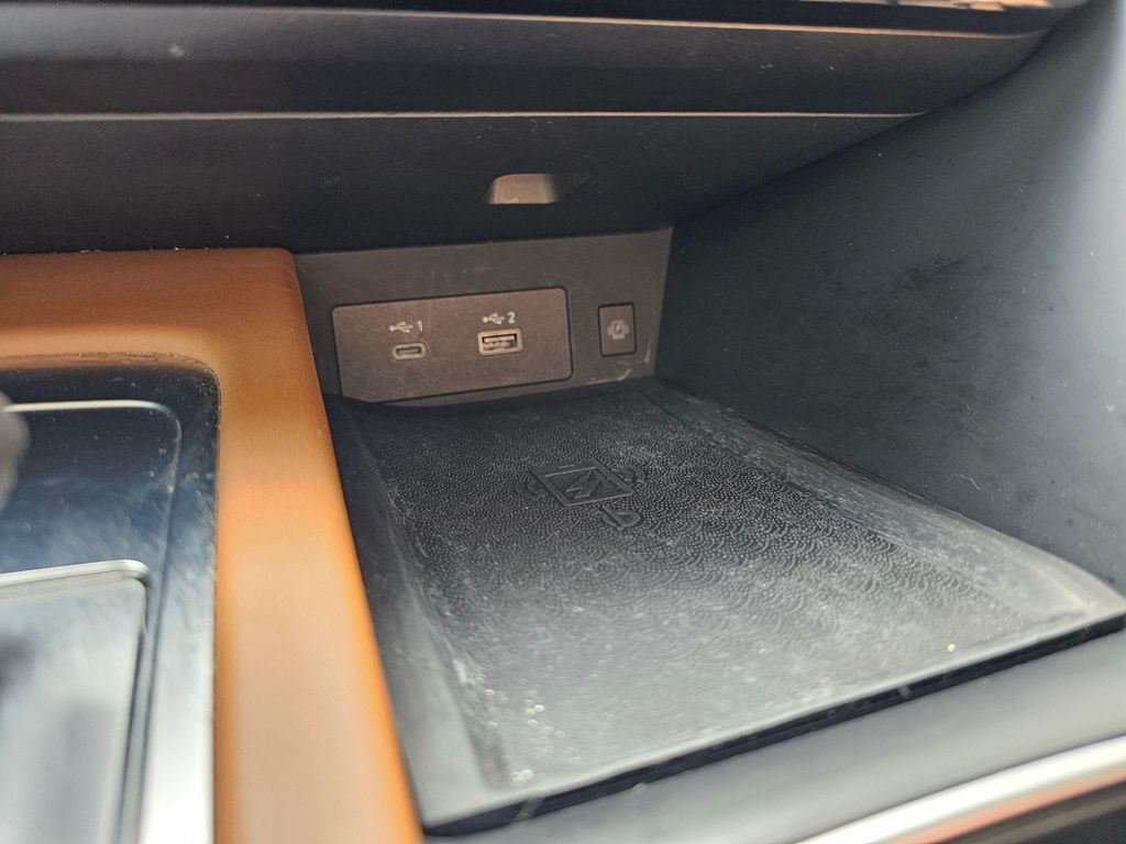 صورة مصغرة 38 لـ 2024 Infiniti QX60 SENSORY
