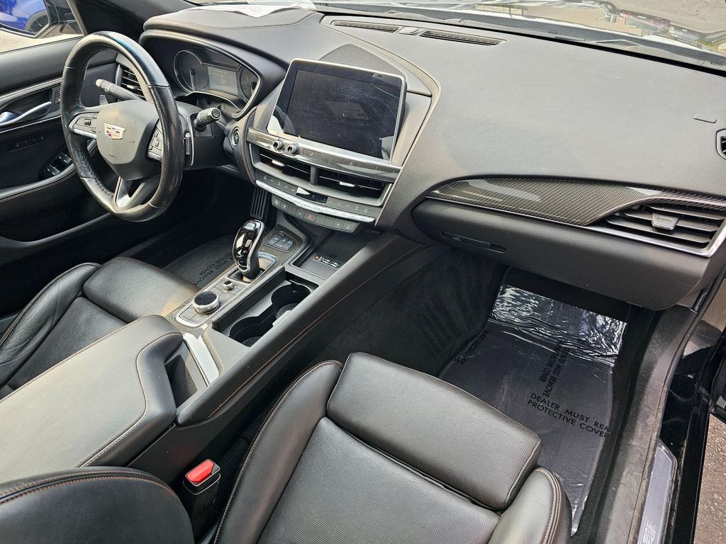 صورة 10 لـ 2021 Cadillac CT5 SPORT RWD