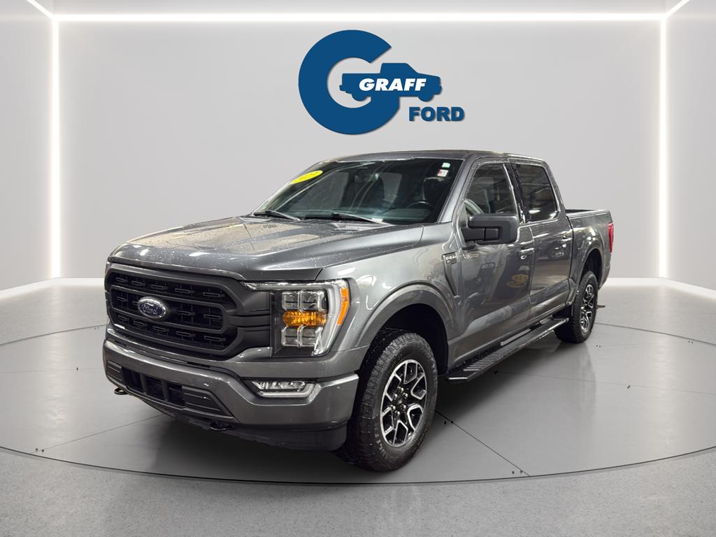 2023 FORD F-150 XLT photo 2