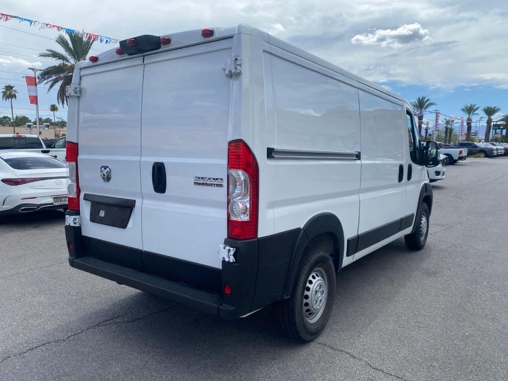 صورة 7 لـ 2025 RAM PROMASTER 2500 BASE