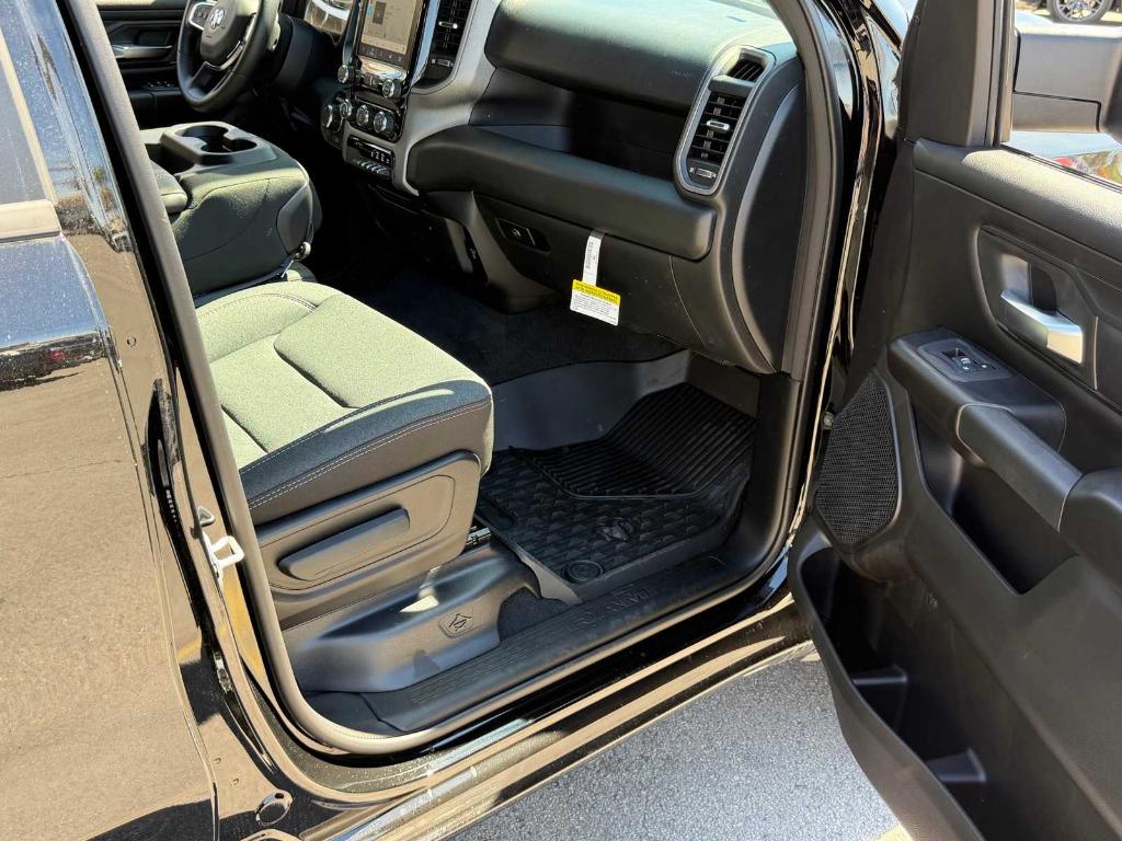 2026 RAM 1500 TRADESMAN 缩略图 27