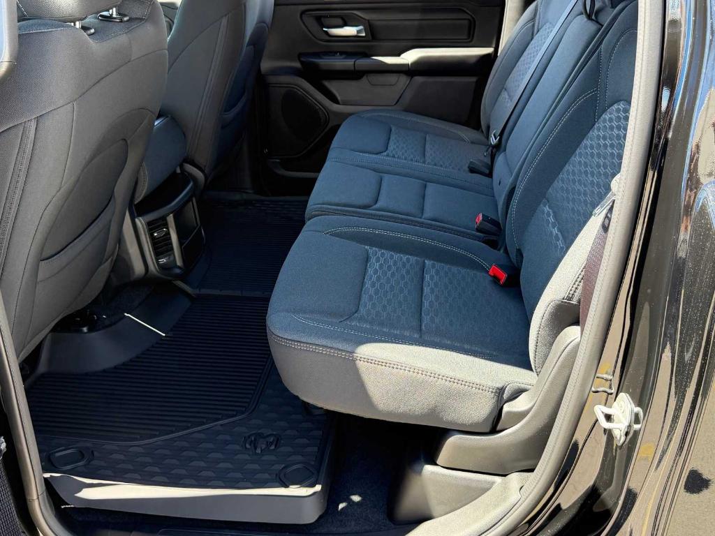 2026 RAM 1500 TRADESMAN 缩略图 23